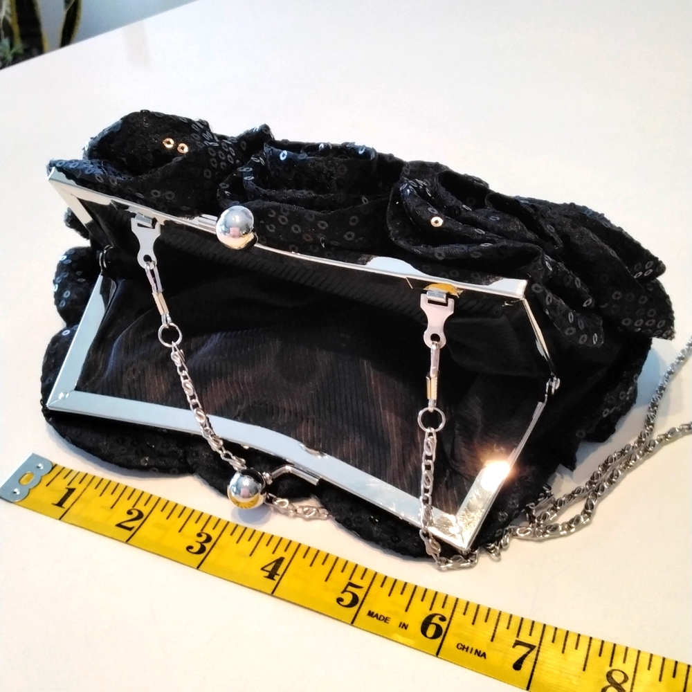 Women's black sequin rosettes evening bag - Picture 11 of 11